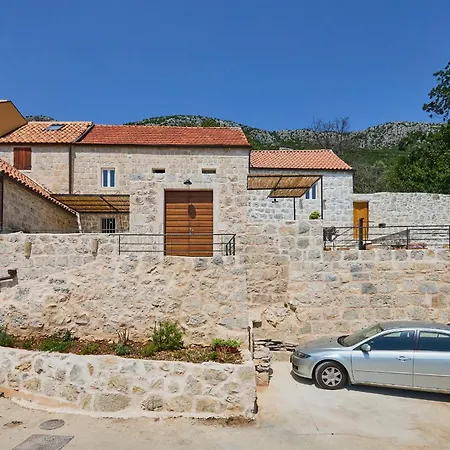 빌라 Hedera Xvi Brsečine